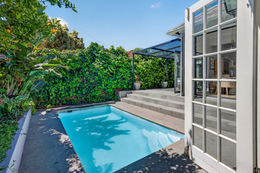 3 Bedroom Property for Sale in Rondebosch Western Cape